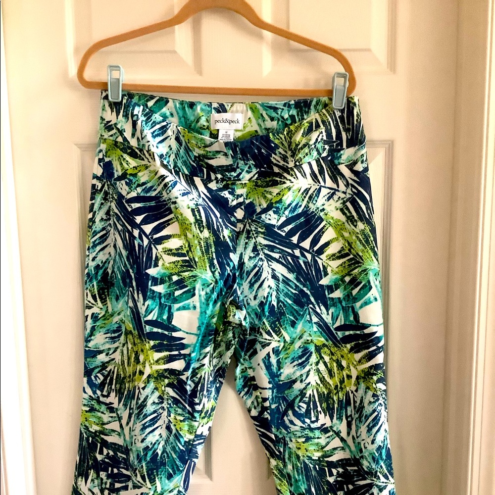 Straight leg ankle pants